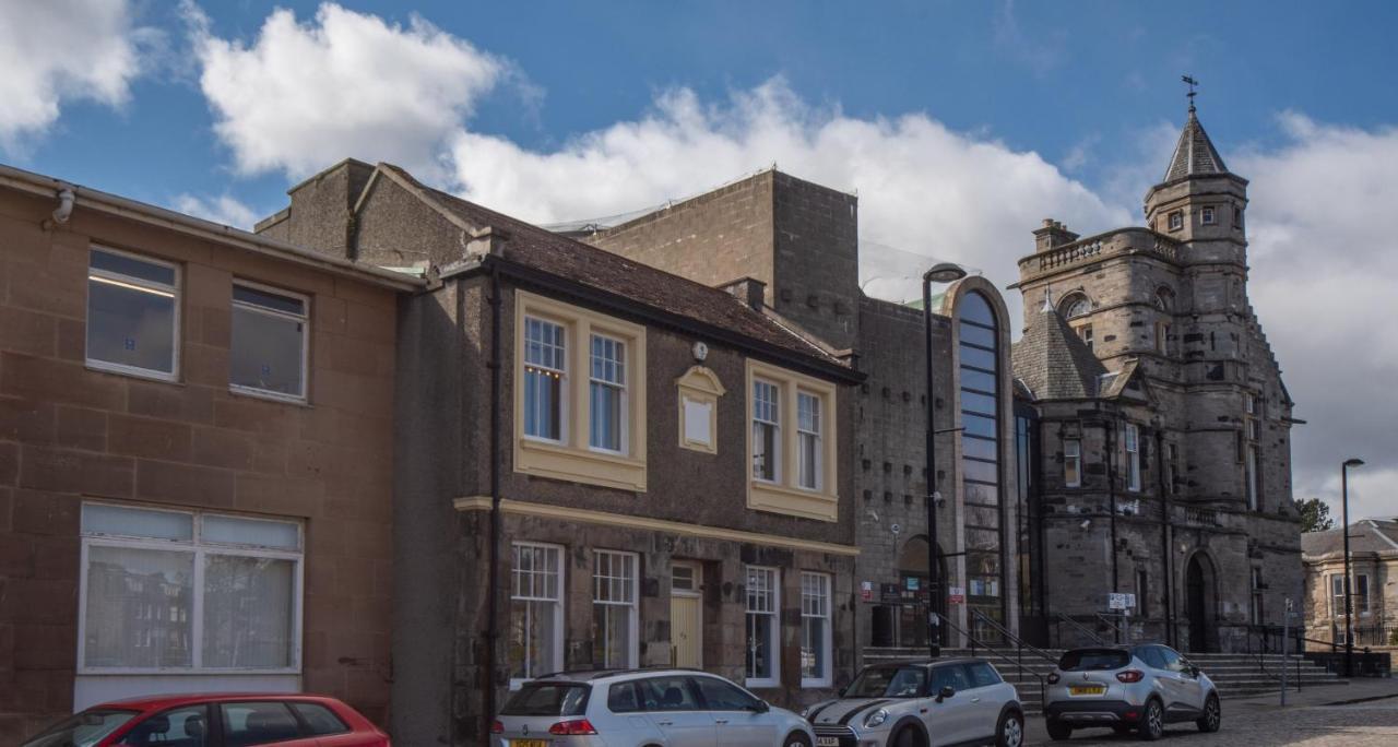 Mandela House Apartments Kirkcaldy Exterior photo